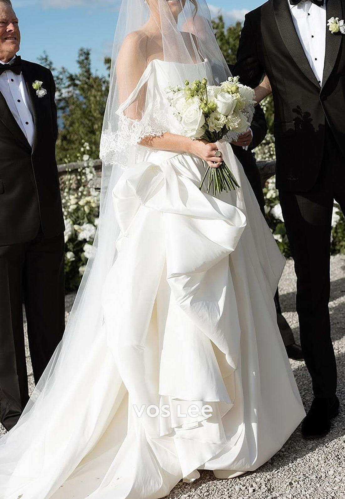 Simple & Sleek A-Line Scoop Pleated Wedding Dresses with Court Train