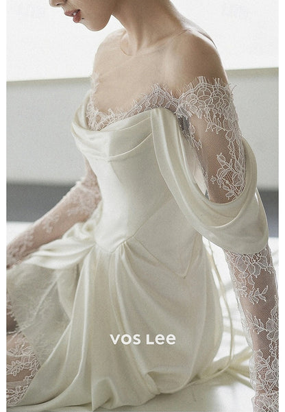 A-Line Long Sleeve Sweetheart Appliques Lace Pleated Wedding Dresses with High Split
