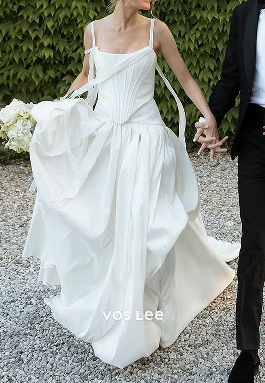 Simple & Sleek A-Line Scoop Pleated Wedding Dresses with Court Train