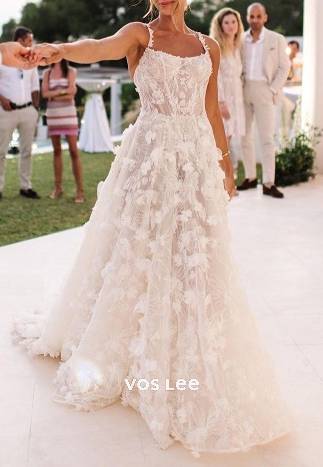 A-Line Spaghetti Straps Appliques Lace Beach Pleated Wedding Dresses with Court Train