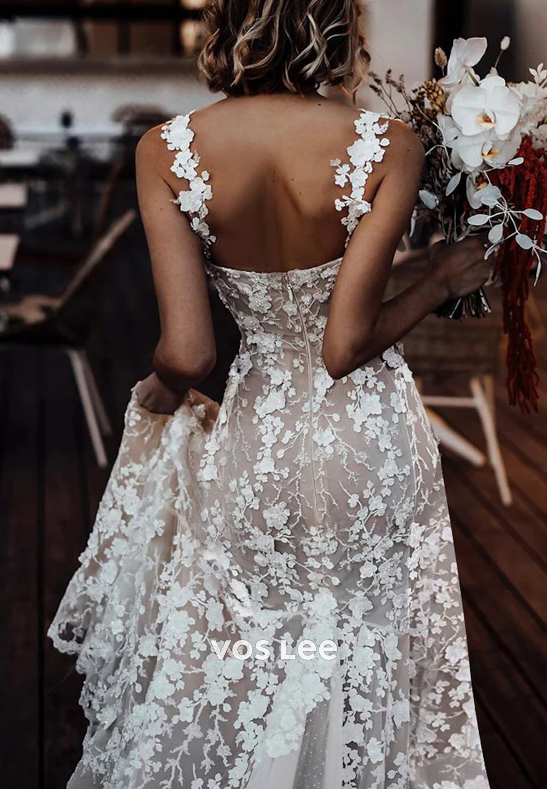 A-Line Spaghetti Straps Sweetheart Appliques Lace Wedding Dresses with Sweep Train