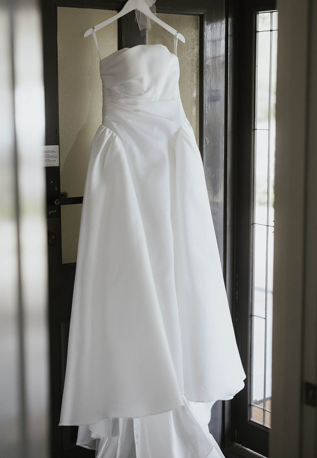 Simple Sleeveless Strapless A-Line Wedding Dress