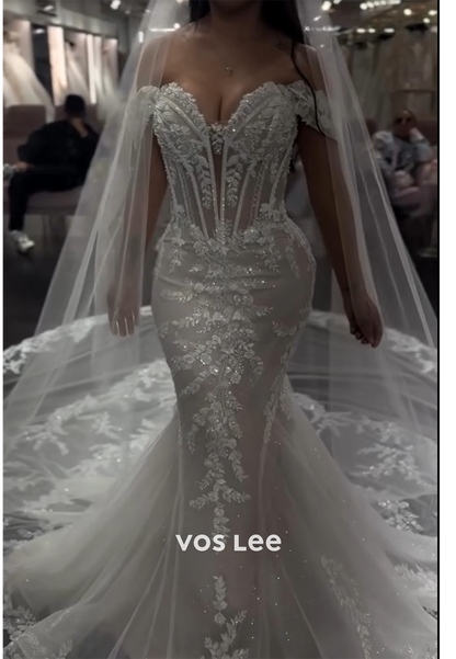 Off the Shoulder Sweetheart Appliques Lace Mermaid Wedding Dresses with Court Train