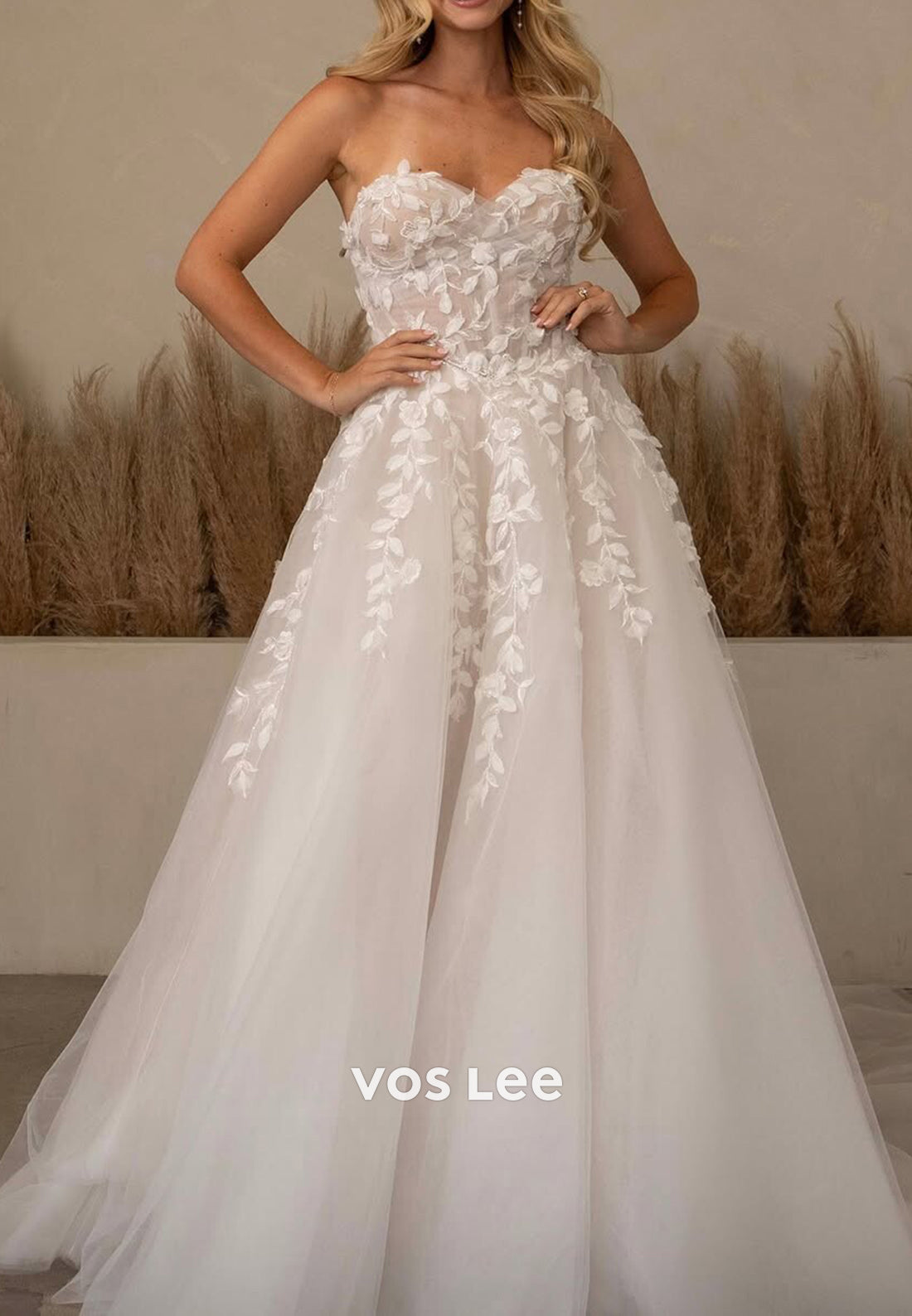 A-Line Strapless Sweetheart Appliques Embellished Wedding Dresses with Court Train