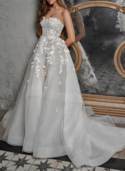 Elegant Sleeveless Detachable Neckline A-Line Sweep Train Lace Wedding Dress