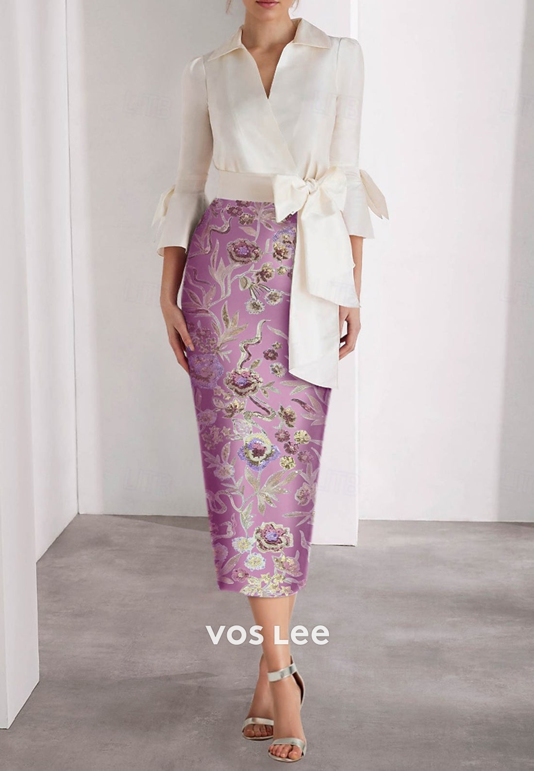 Chic & Modern V Neck Bell Sleeves Appliques Mermaid Evening Dresses