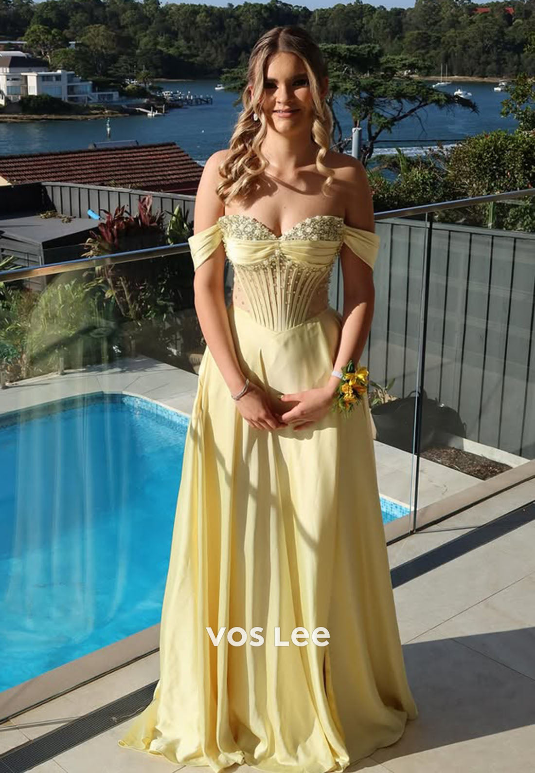 Yellow A-Line Sweetheart Off-Shoulder Sleeveless Applique Prom Dress