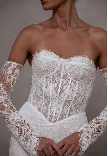 Strapless Sweetheart Lace Corset Mermaid Wedding Dress with Detachable Lace Sleeves