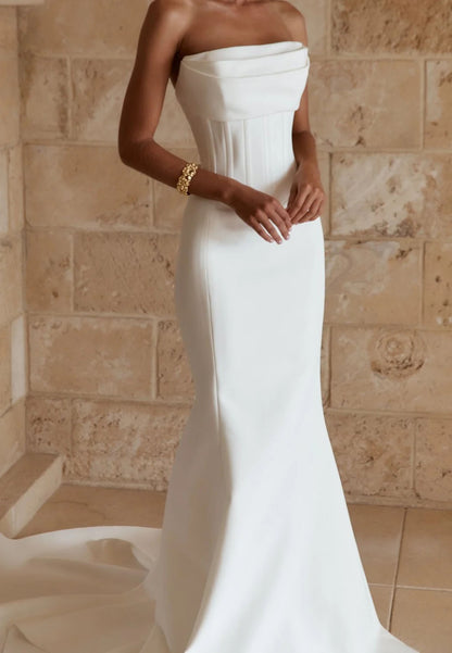 Minimalist Strapless Satin Bridal Gown | Fit-and-Flare Wedding Dress for Modern Brides