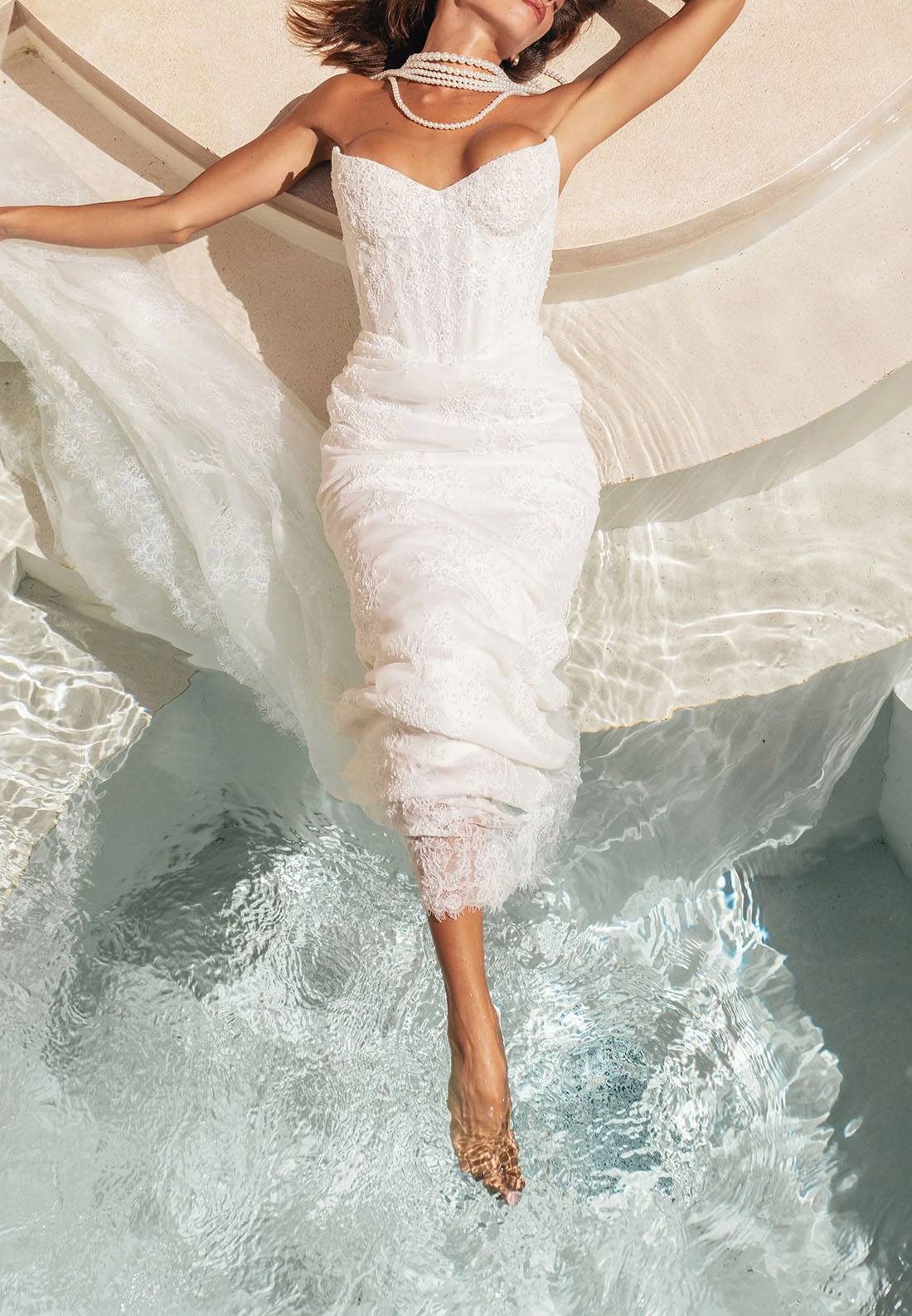 Strapless Sweetheart Neckline Mermaid Wedding Dress | Lace Appliqué Bridal Gown with Chapel Train