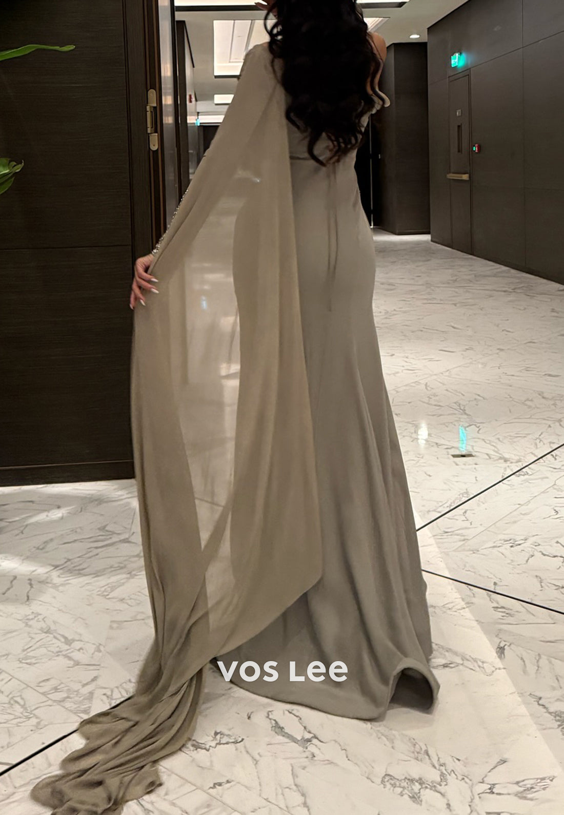 Long Sleeve Off the Shoulder Rhinestone Floor-Length Mermaid Evening Dresses