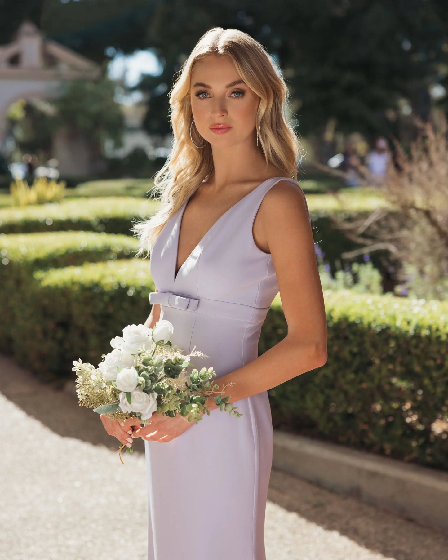 Purple Sleeveless V Neck Mermaid Gown With Bow