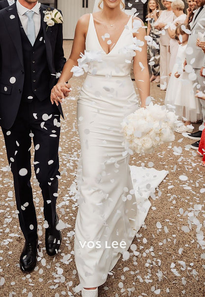 Sexy and Sleek Spaghetti Straps V Neck Mermaid Wedding Dresses