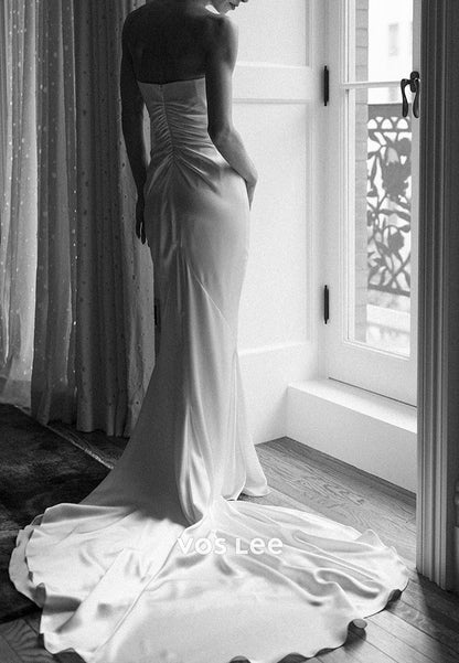 Simple & Sexy  Strapless Scoop Ruched Wedding Dresses with Court Train