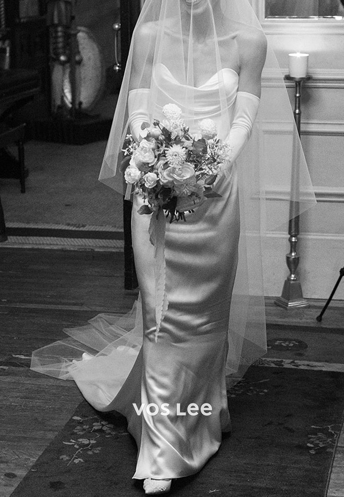 Simple & Sexy  Strapless Scoop Ruched Wedding Dresses with Court Train