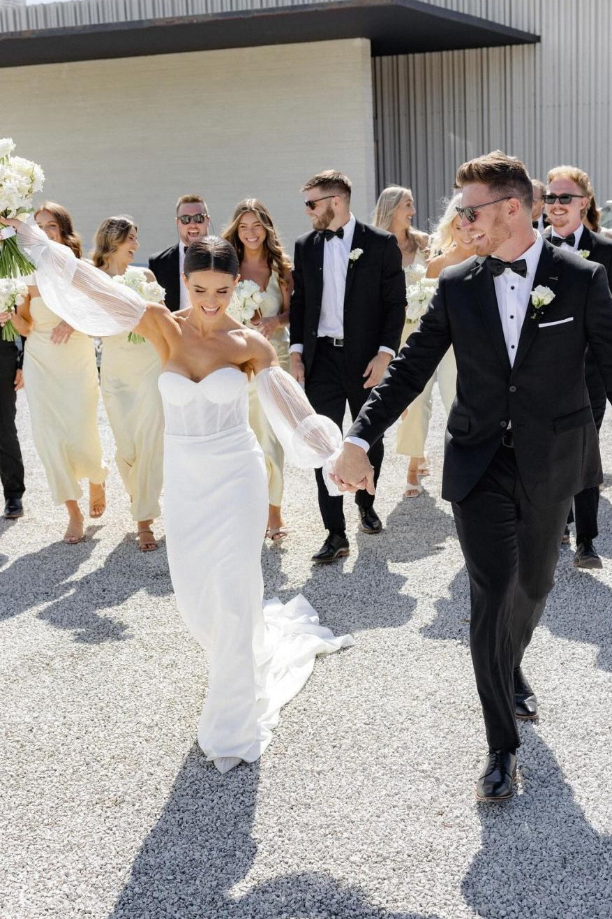 Mermaid Sweetheart White Wedding Dress with Detachable Sleeves