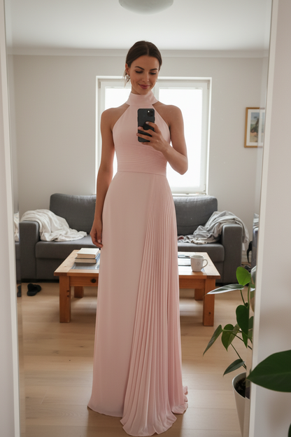 Elegant Satin Pleated Halter-Neck Evening Gown