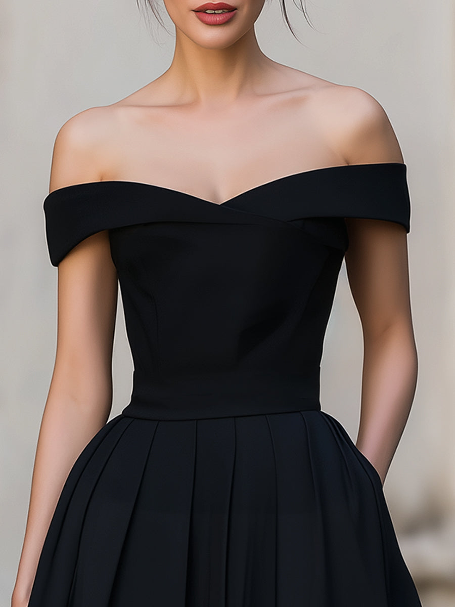 Black Off-Shoulder Sweetheart Neck Pleated Mini Dress