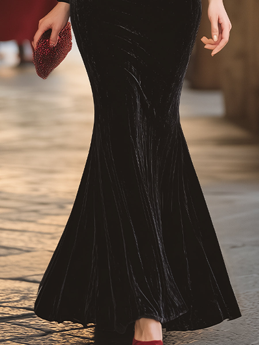 Elegant Velvet High-Neck Mermaid Gown With Keyhole Detail