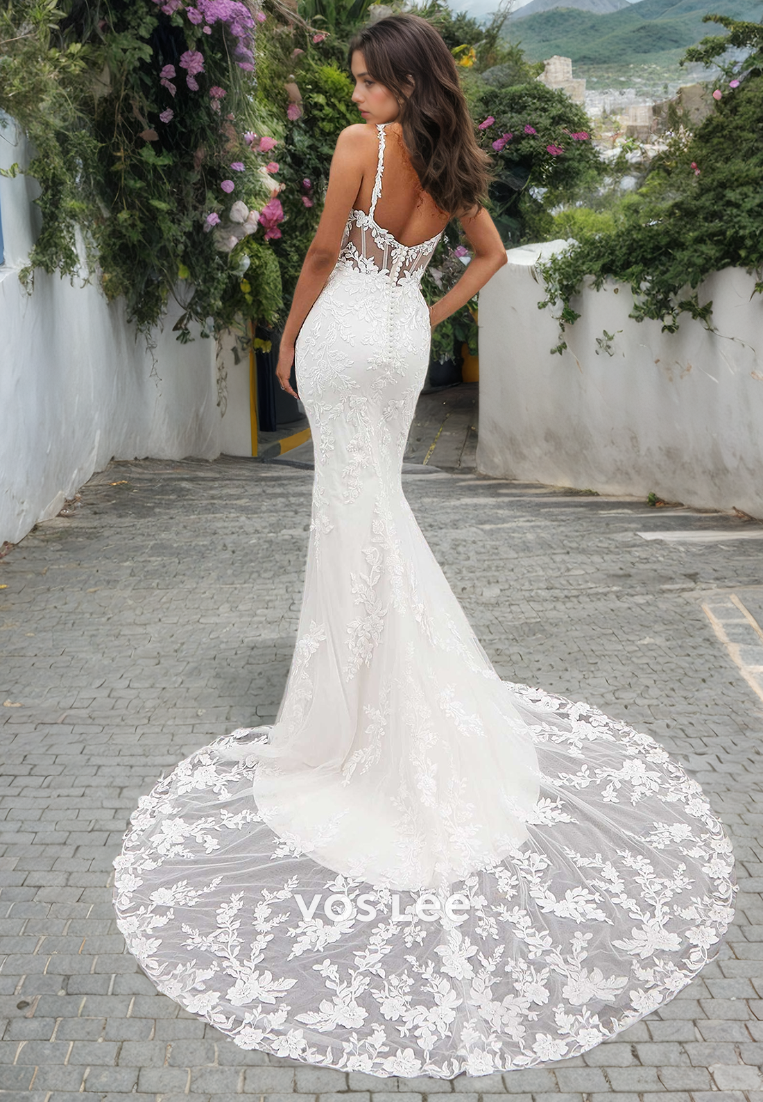 Sweetheart Lace Spaghetti Straps Formal Wedding Dresses Button Back Sweep Train Bride Gown