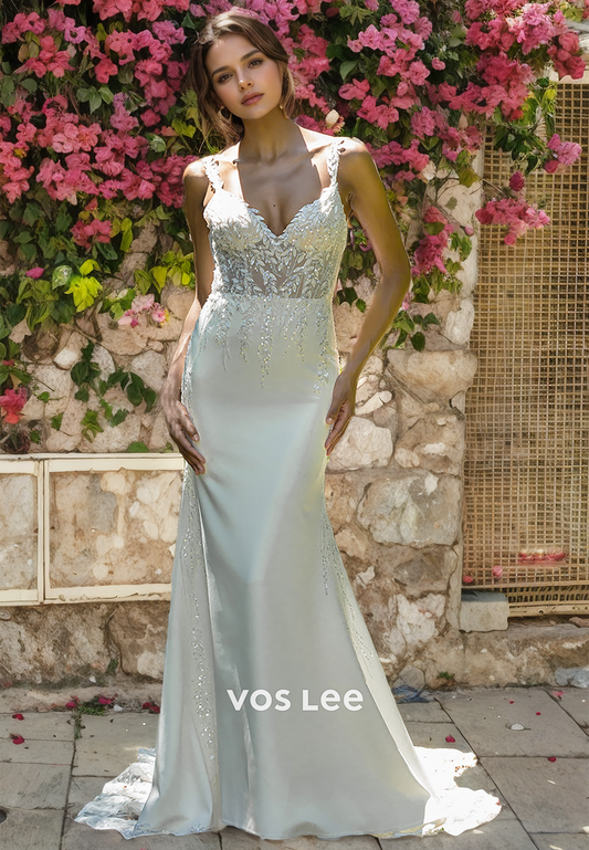 Trumpet/Mermaid V-Neck Satin Wedding Dress with Appliques