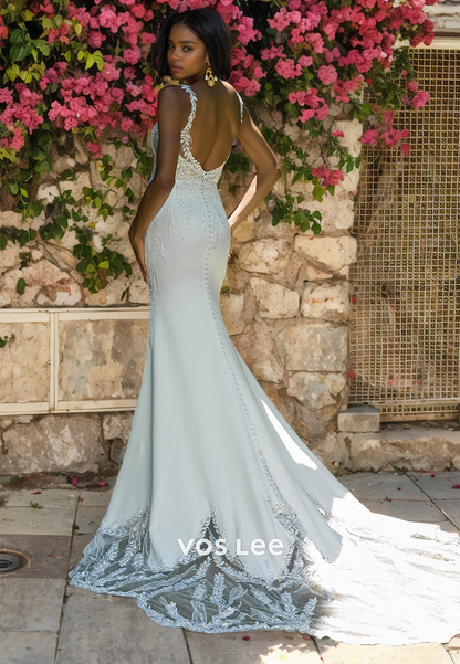 Trumpet/Mermaid V-Neck Satin Wedding Dress with Appliques