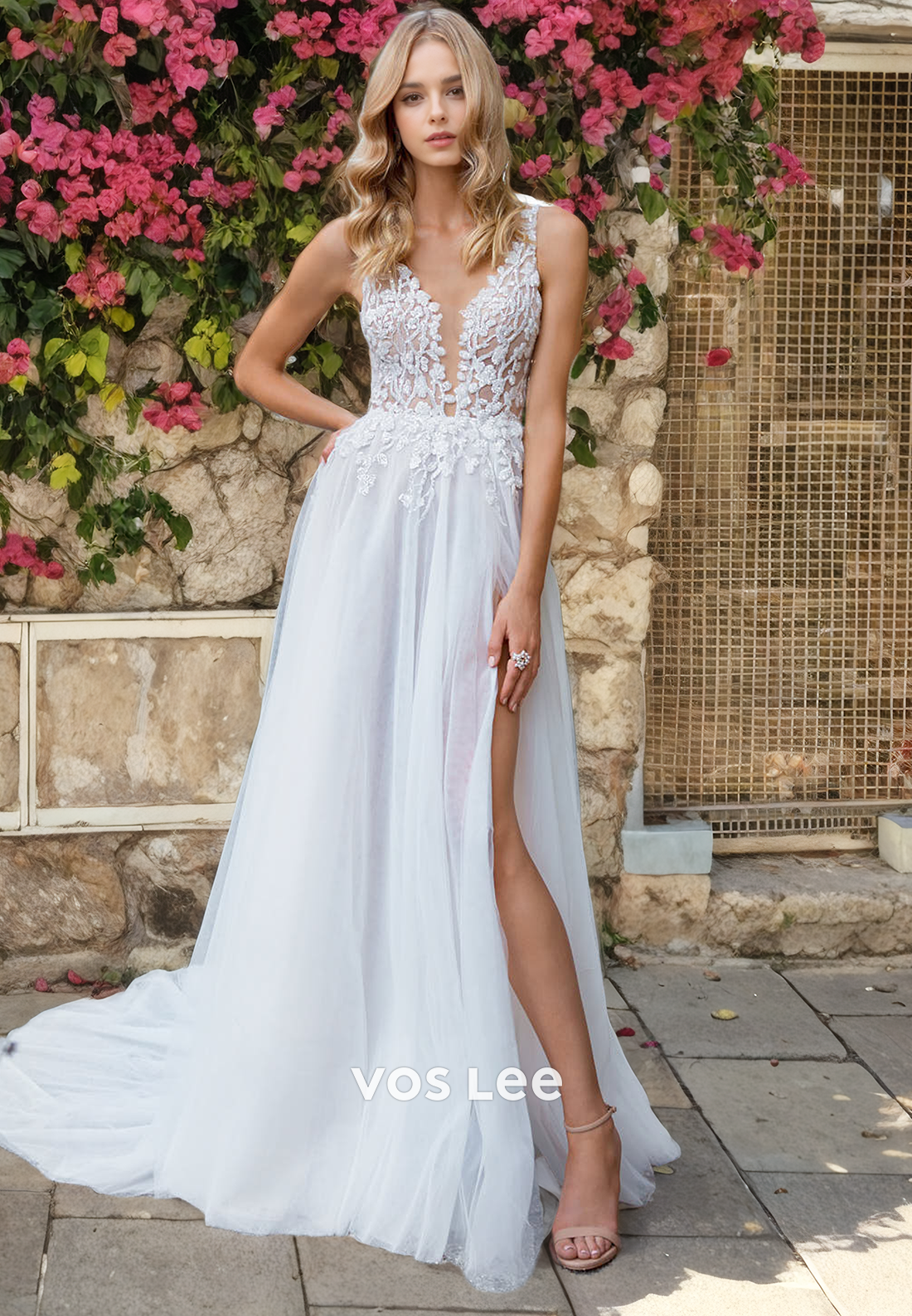 Boho A-Line Low-V-Neck Tulle Wedding Dress with High Slit