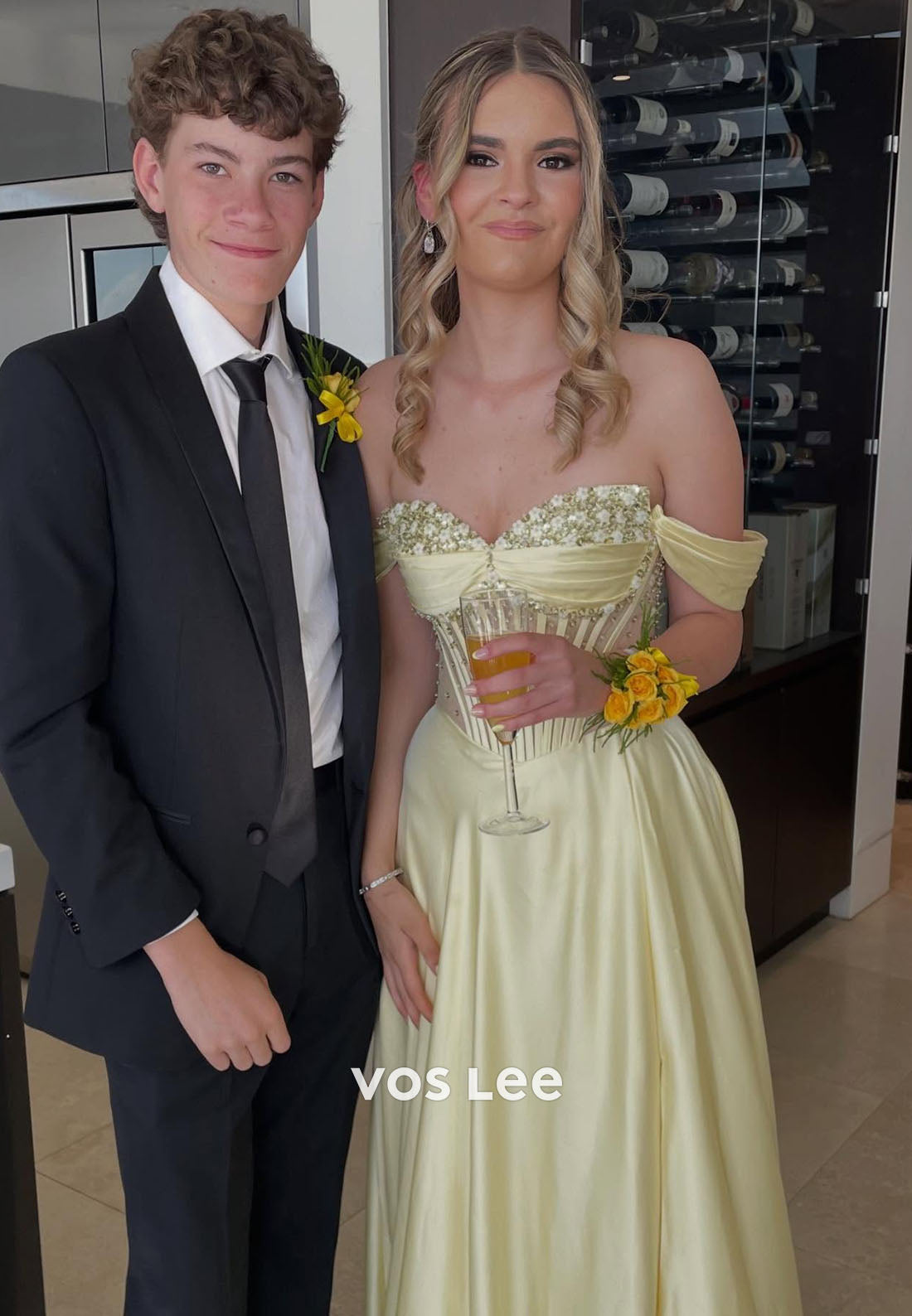 Yellow A-Line Sweetheart Off-Shoulder Sleeveless Applique Prom Dress