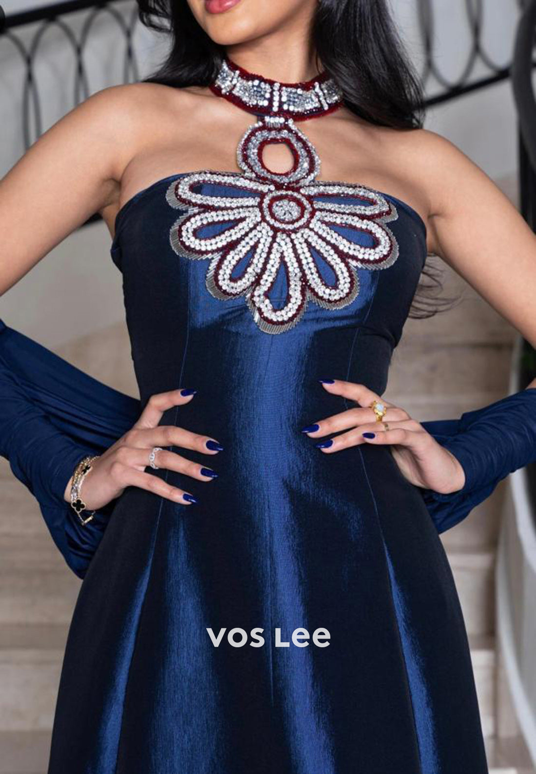 Glamorous & Dramatic A-Line Pearls Floral Halter Tea-Length Evening Dresses