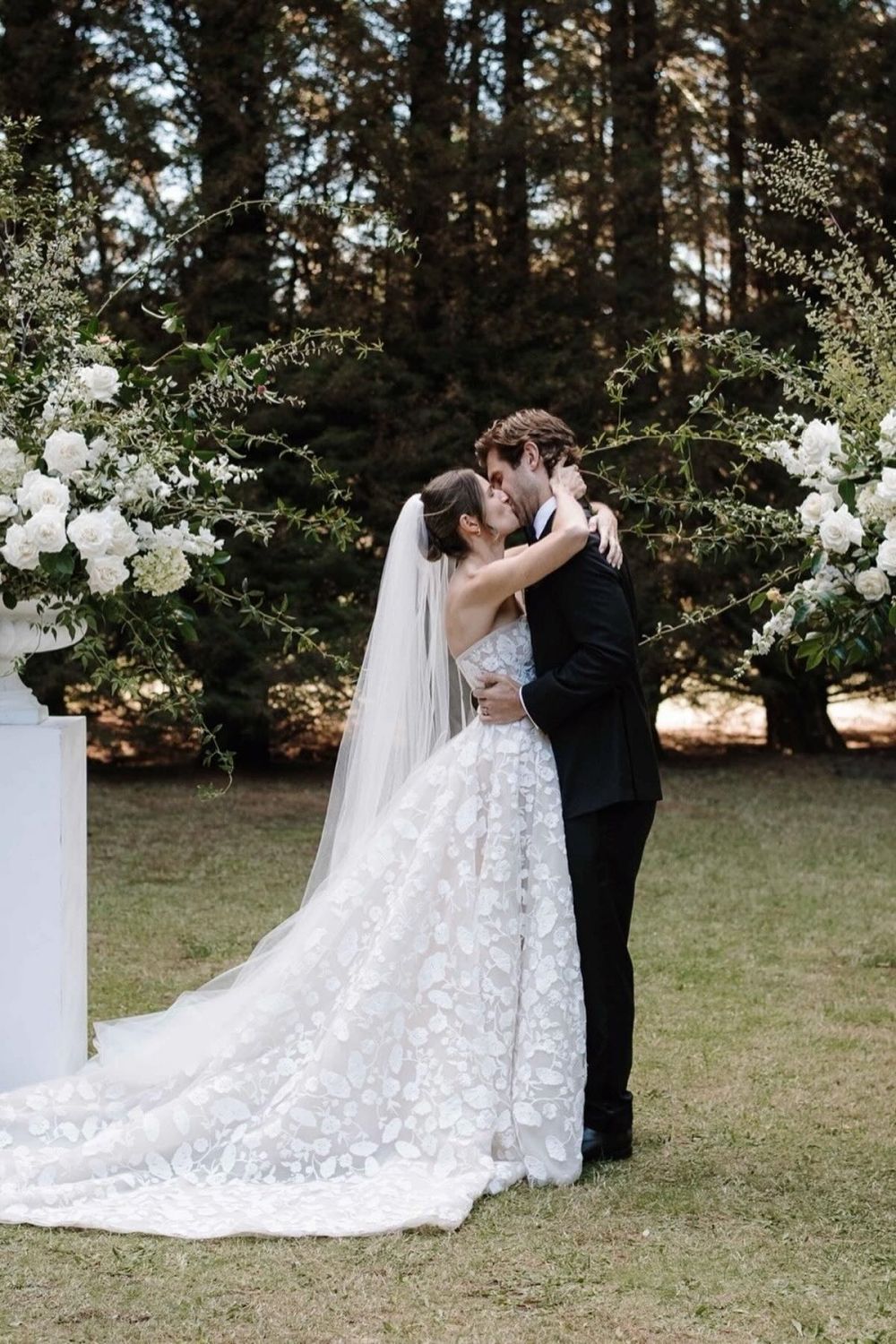 Gorgeous A Line Strapless White Tulle Long Wedding Dress with Appliques