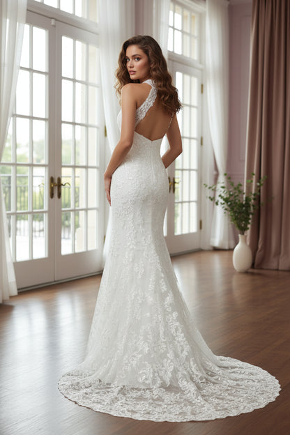 White Halter Trumpet/Mermaid Sleveless Sheath Lace Wedding Dress