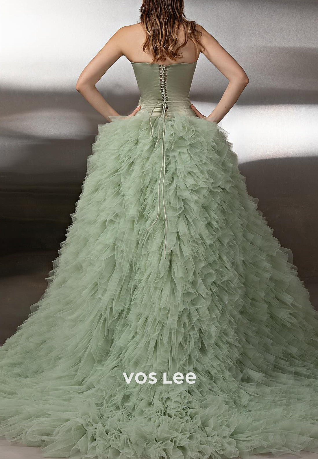 A-Line Sleeveless Tube Top Pleated Tiered Prom Dresses with Court Train