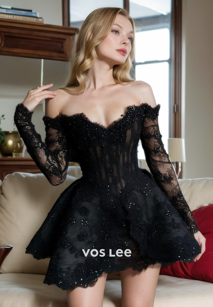 Charming Sweetheart Lace A-Line Night Party Dress Black Mini Full Sleeves Homecoming Dress