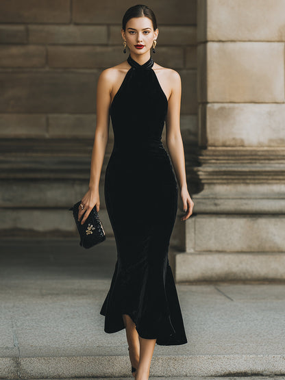 Halter-Neck Mermaid Cocktail Dress