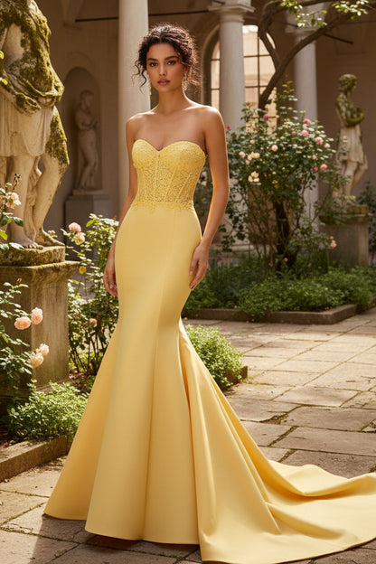 Yellow Lace Corset Bodice Strapless Mermaid Prom Gown with Bow
