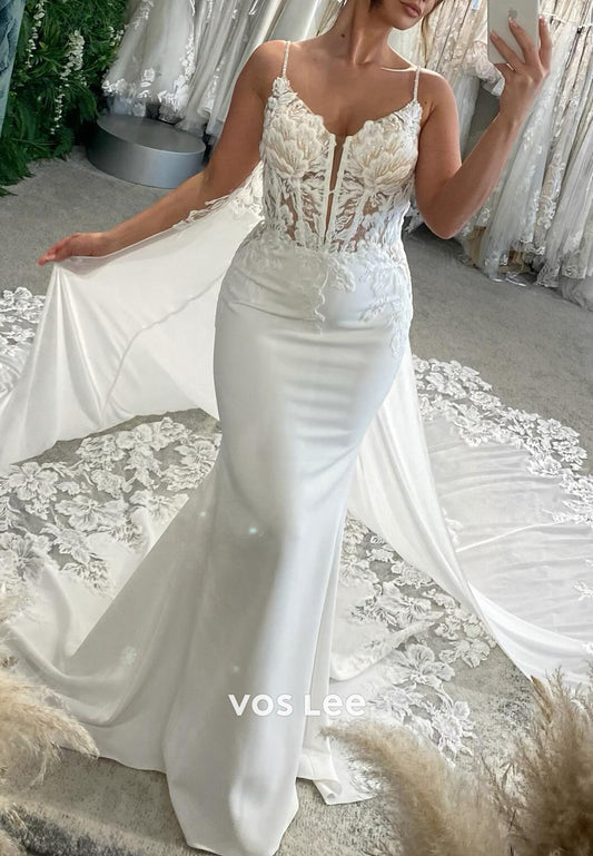 Spaghetti Straps V Neck Appliques Lace Mermaid Wedding Dresses with Chapel Train