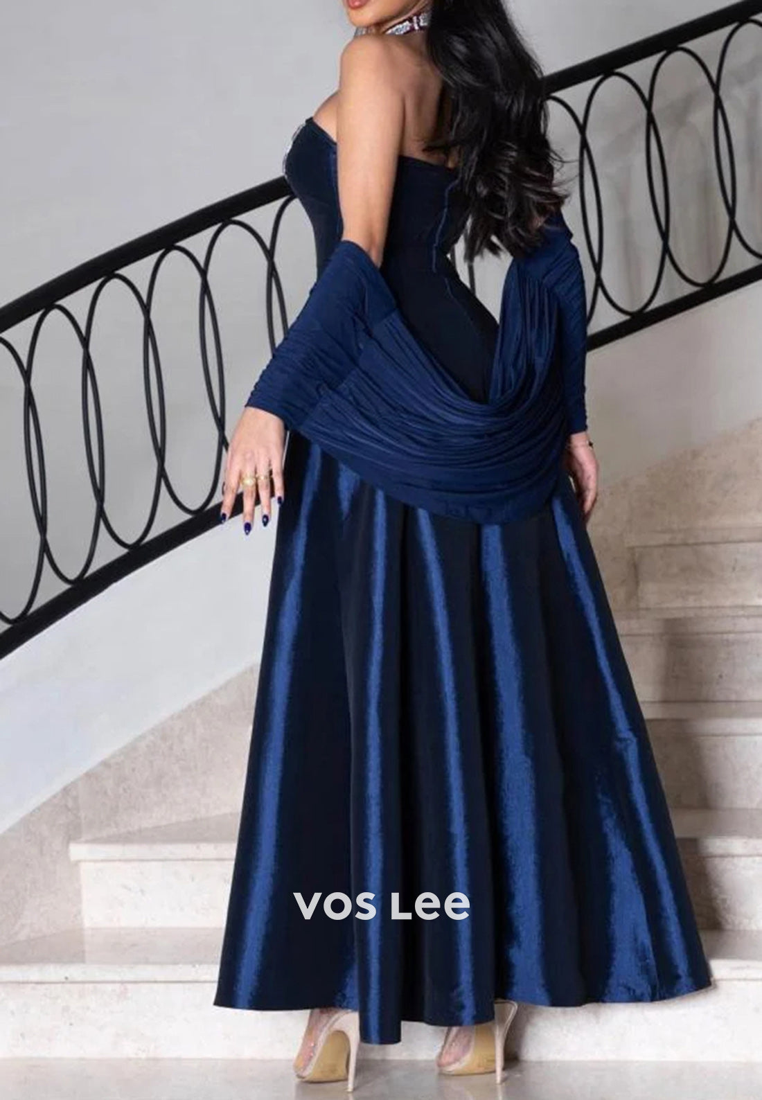 Glamorous & Dramatic A-Line Pearls Floral Halter Tea-Length Evening Dresses