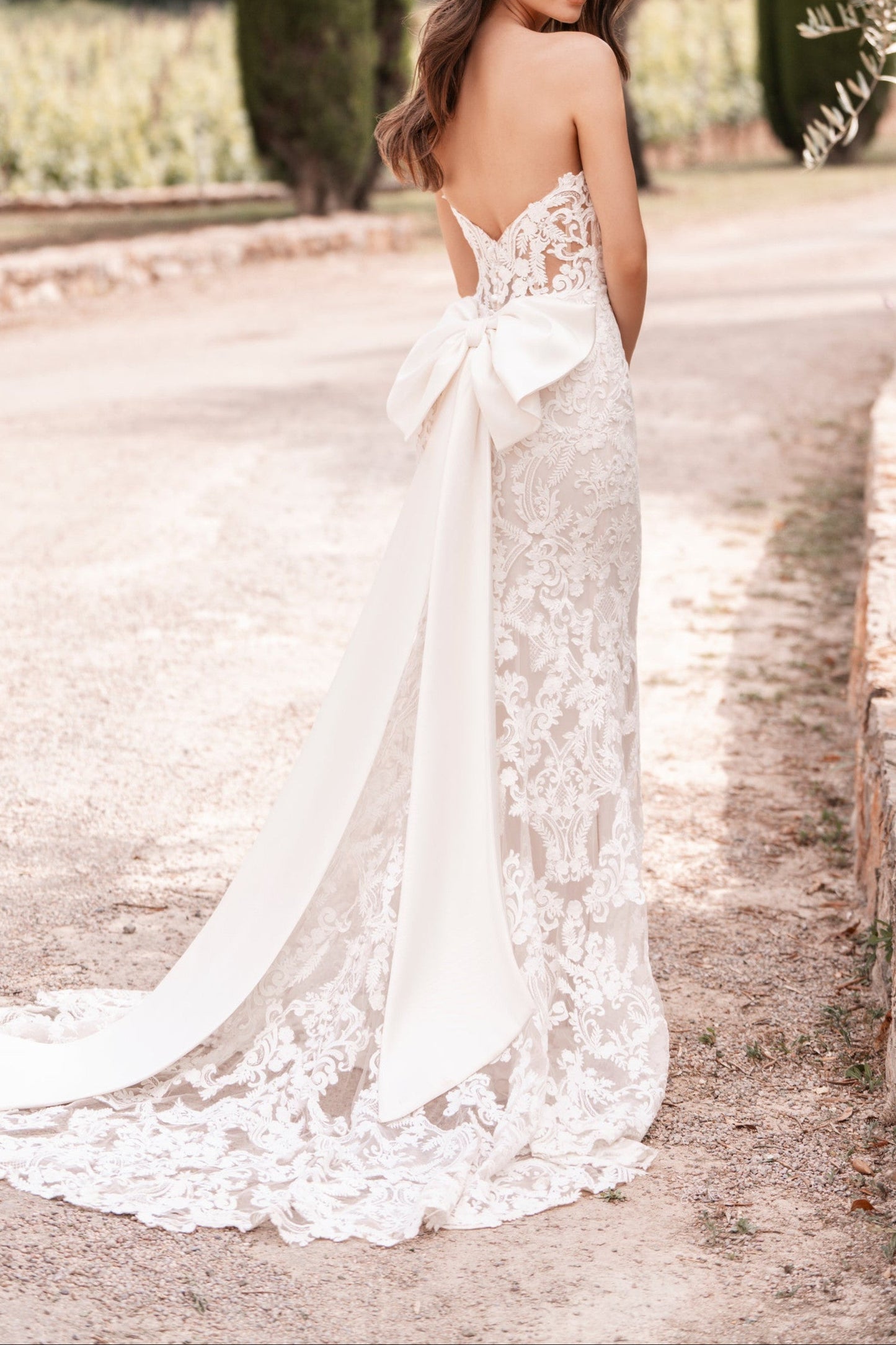 Sweetheart Neckline Lace Mermaid Wedding Dress with Chapel Train