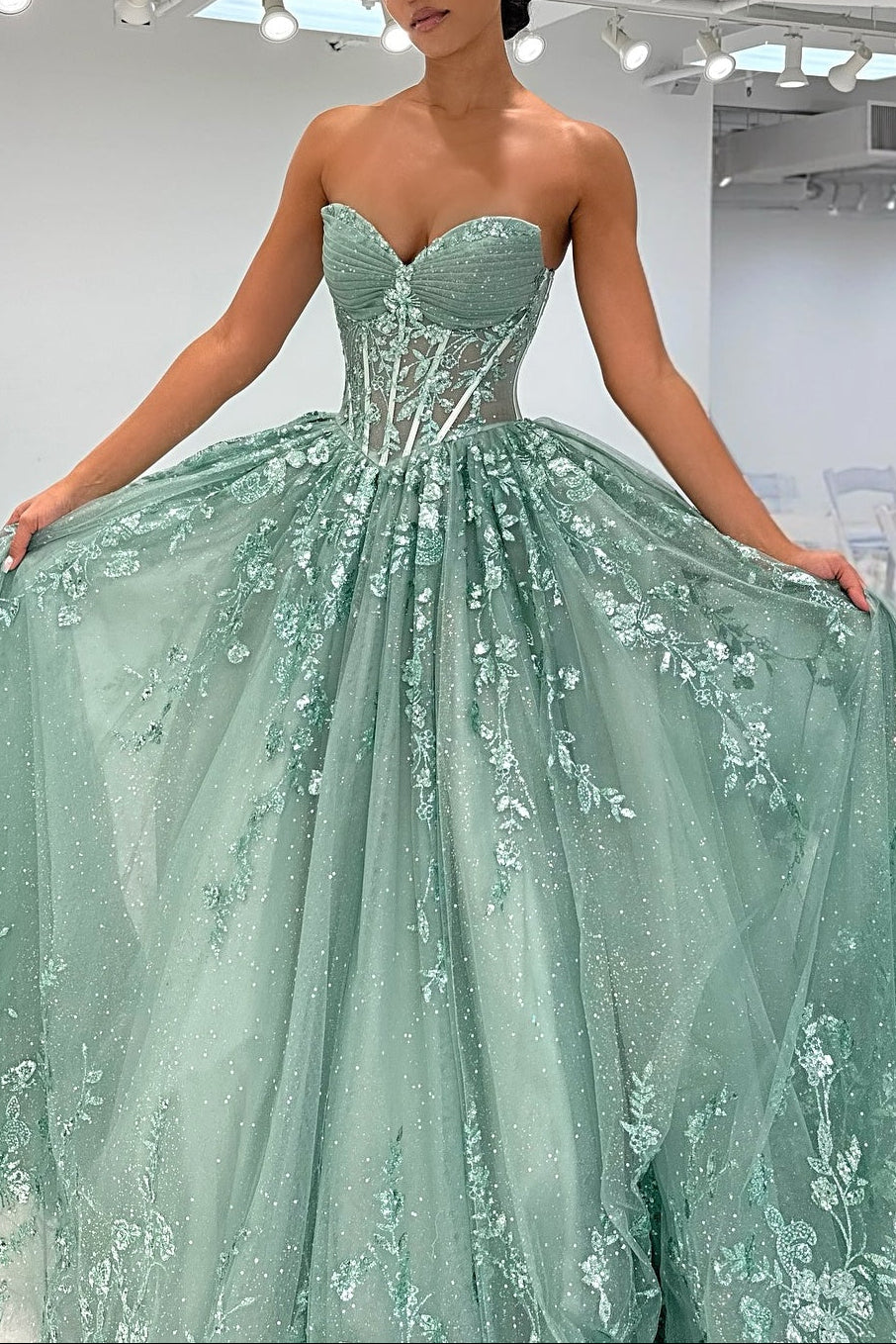 Beautiful A Line Sweetheart Green Corset Prom Dress with Appliques