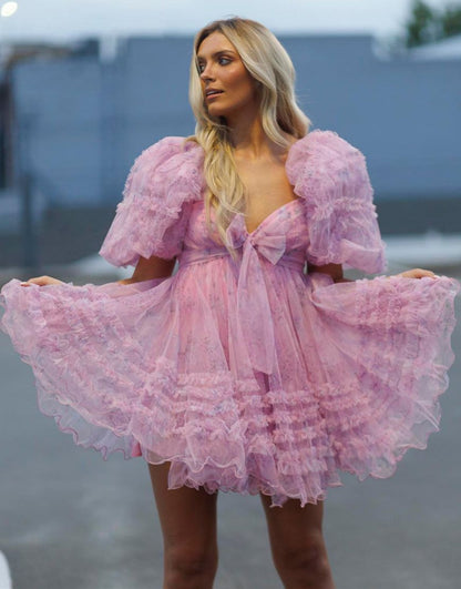 Charming A-Line Puff Sleeves Short Tulle Homecoming Dress
