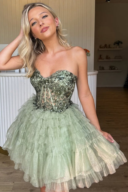 Well-tailored A Line Sweetheart Mint Green Tulle Corset Homecoming Dress with Appliques
