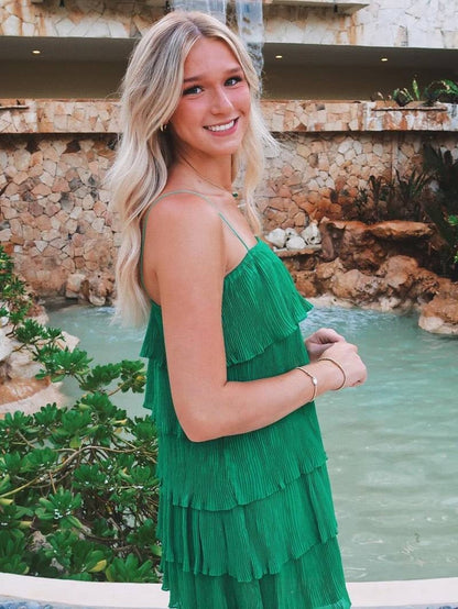 Chic A Line Spaghetti Straps Green Short Homecoming Dress with Ruffles