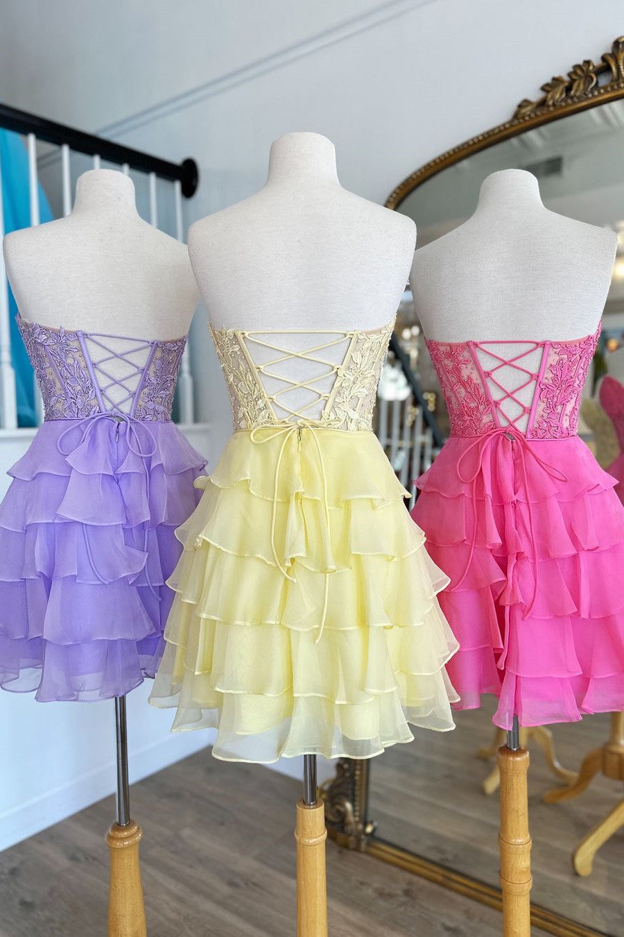 Cute Lilac A-Line Sweetheart Short Tiered Lace Top Homecoming Dress