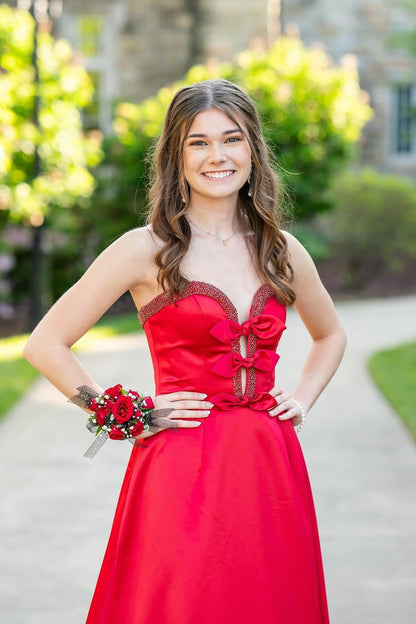 Red Beaded Bows Sweetheart Neckline Long Dress