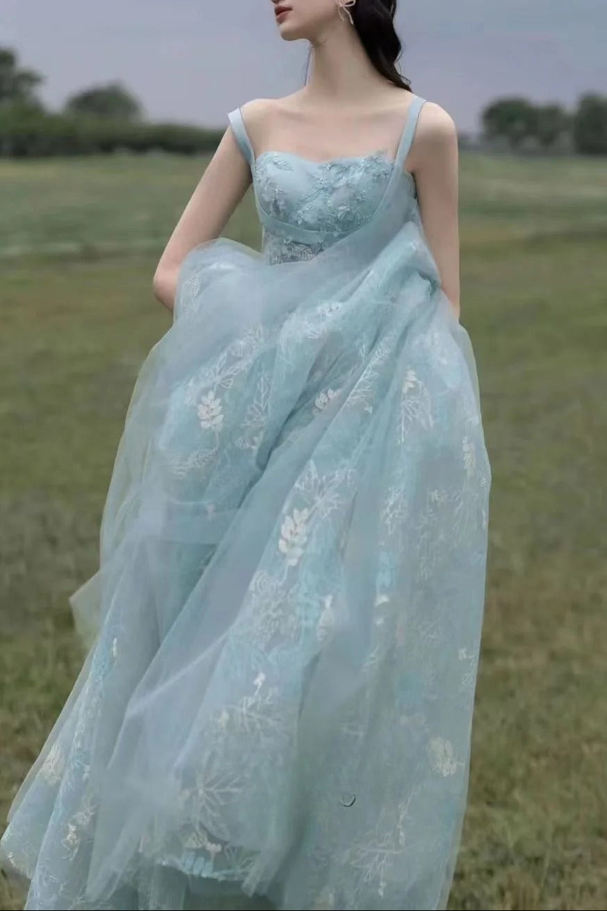 A-line Spaghetti Straps Embroidery Satin Tulle Long Prom Dresses With Appliqué