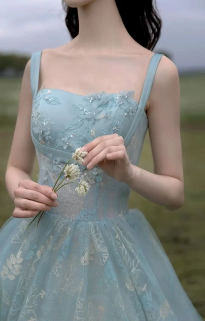 A-line Spaghetti Straps Embroidery Satin Tulle Long Prom Dresses With Appliqué