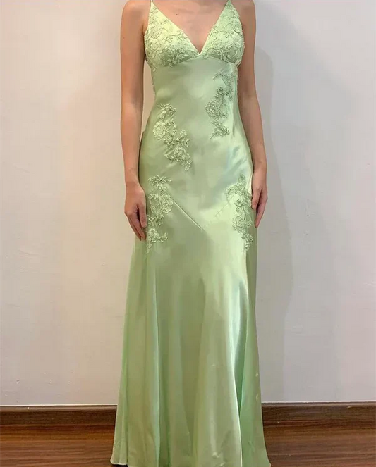 Chic A-Line Evening Dress Satin Spaghetti Straps Green Backless Long Prom Dresses