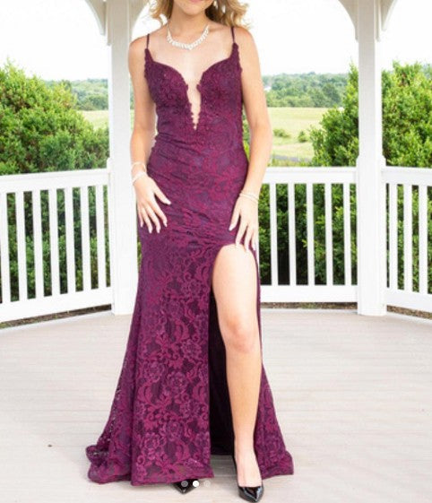 Charming Grape Spaghetti Straps Applique Long Backless Prom Dress With Slit