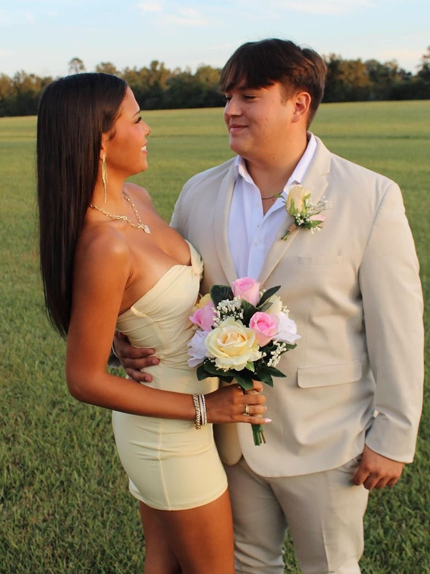 Fitted Sheath Sweetheart Yellow Short Homecoming Dress with Keyhole VOS LEE Fitted Sheath Sweetheart Yellow Short Homecoming Dress with Keyhole VOS LEE