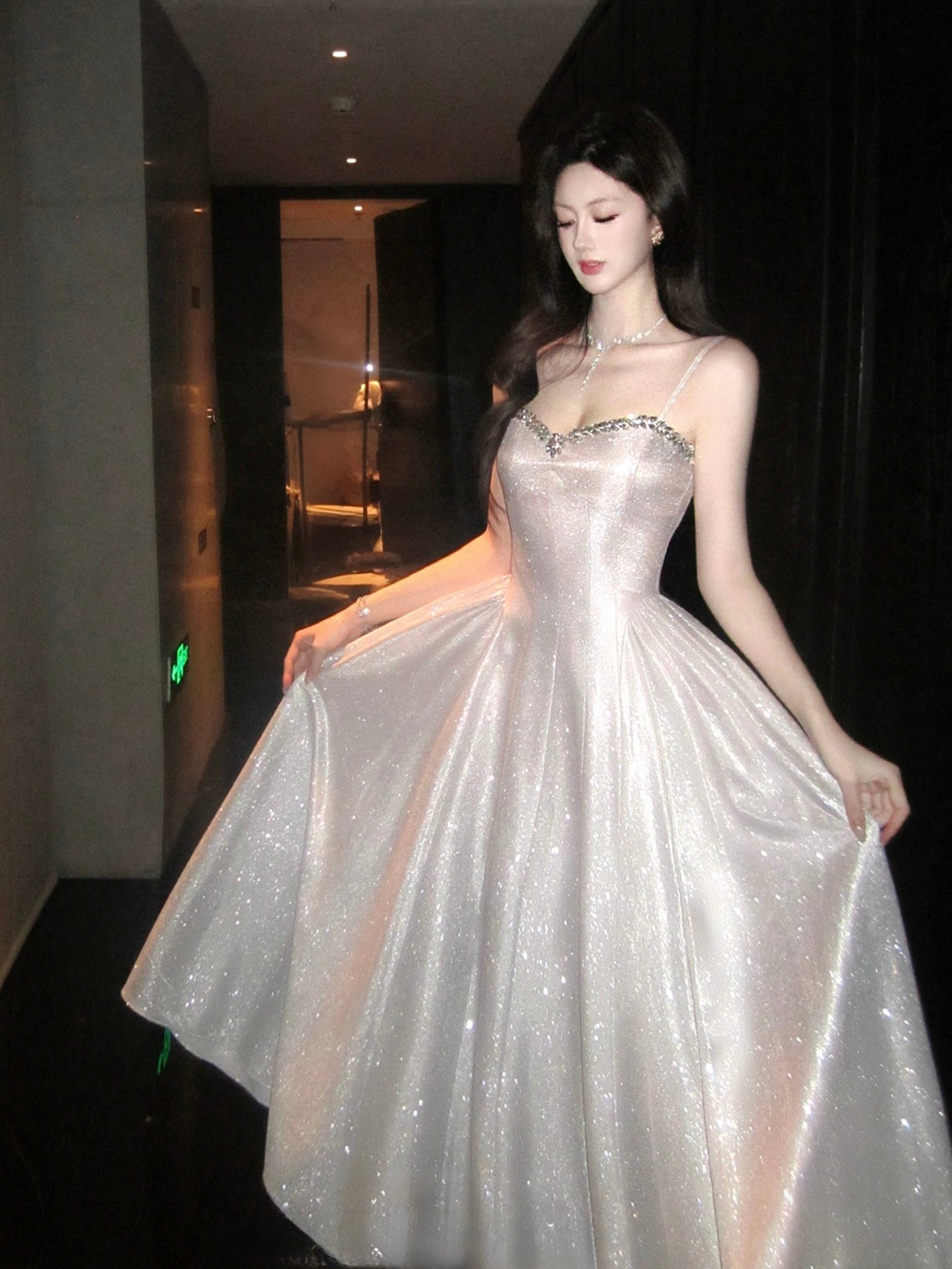 Glittering Champagne A-Line Evening Gown – Perfect for Prom & Wedding Guest